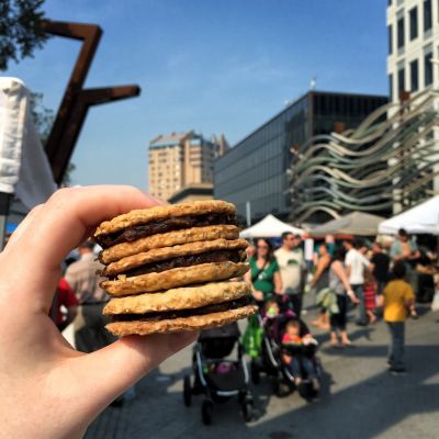 Sharon's date cookies